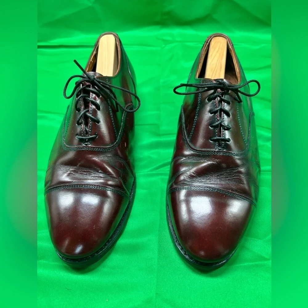 Bostonian shoe model  16133211 26088  Brown Lace Up Round Toe Wingtip Oxford